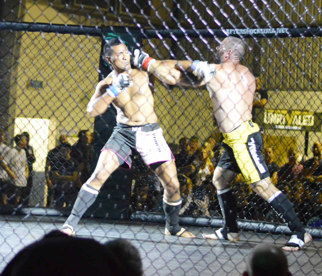 IT’S ON: Jamie Lyngkuist in a previous cage fight. Jamie is organising Emerald and central Queensland’s first cage fight event. IT’S ON: Jamie Lyngkuist in a previous cage fight. Jamie is organising Emerald and central Queensland’s first cage fight event.